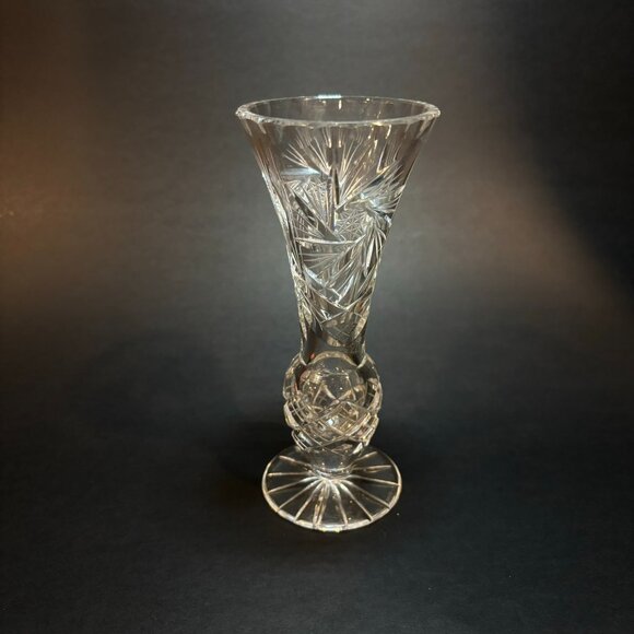Bohemian Crystal Pinwheel Bud Vase Vintage Czechoslovakian Lead Crystal Gift - Picture 2 of 9
